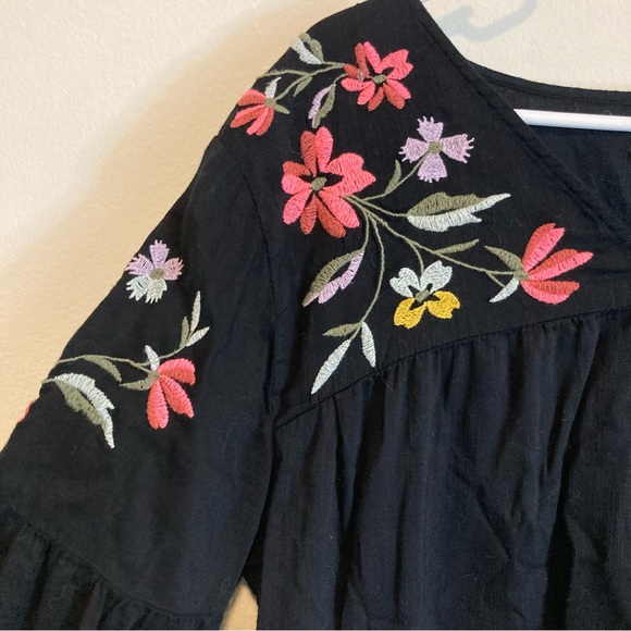 Old Navy Embroidered Long Sleeve Dress - Picture 3 of 7